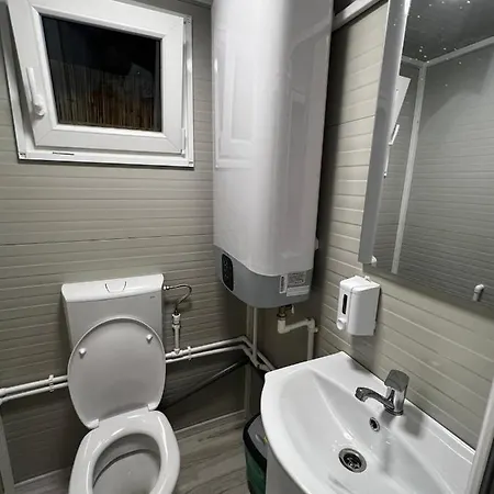 مكان تخييم Luz Glamping بوخارست